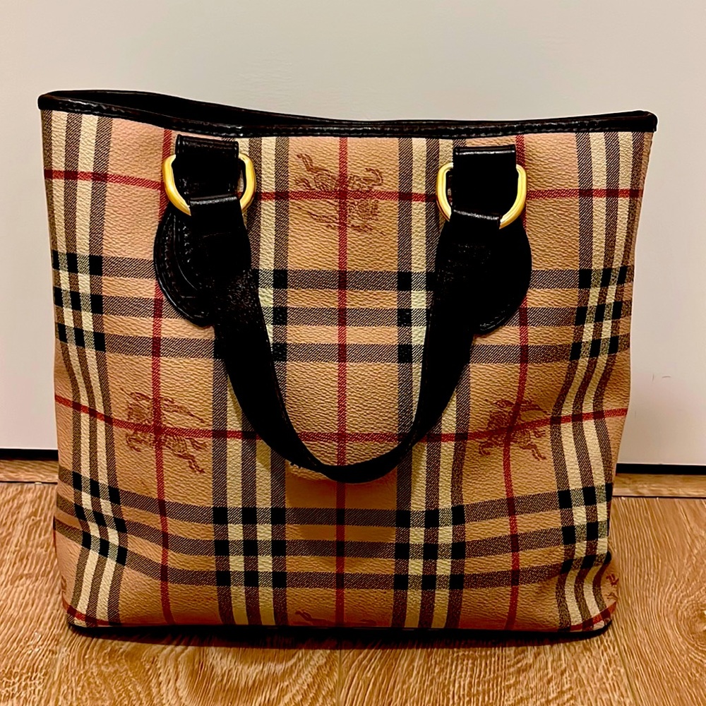 Burberry Classic Tote
